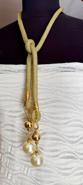 Collana  lunga cordone e perle