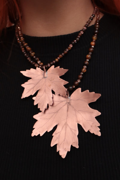 Collana con pendete foglia di acero