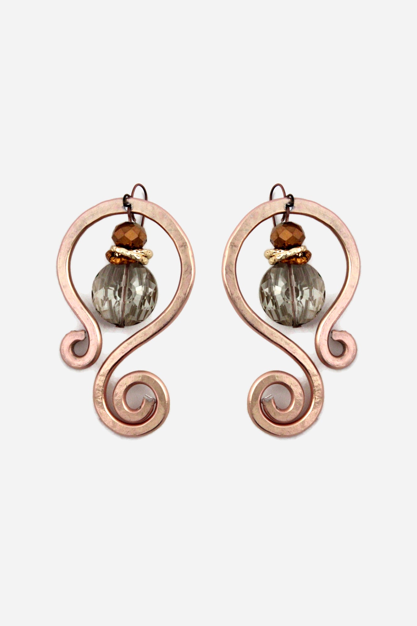 QUARTIERI Orecchini Klimt speculari, alluminio bronzo rosa e cristalli