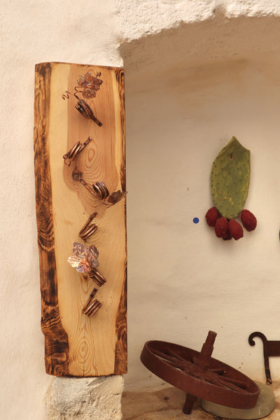 QUARTIERI Portavino in legno con foglie in rame