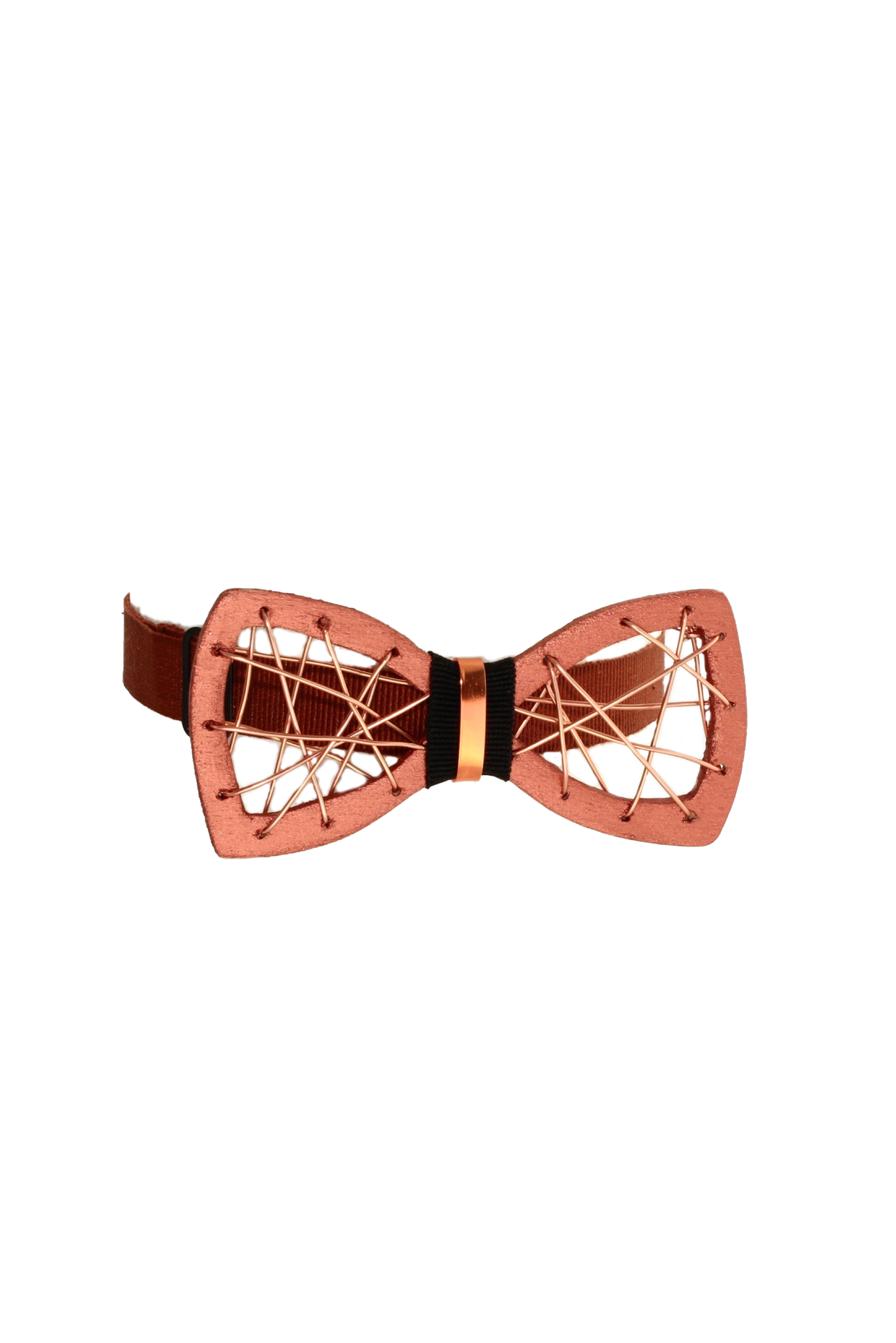 Papillon di legno ramato con filo di rame cucito