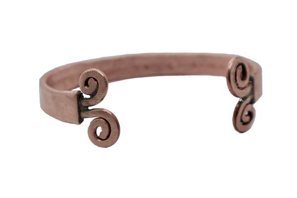 QUARTIERI Bracciale rigido in rame battuto con spirali saldate