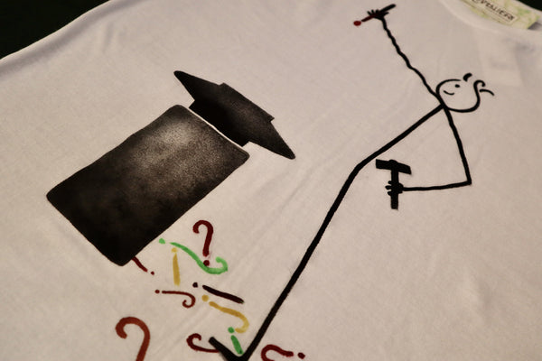 QUARTIERI T-Shirt con martello e incudine