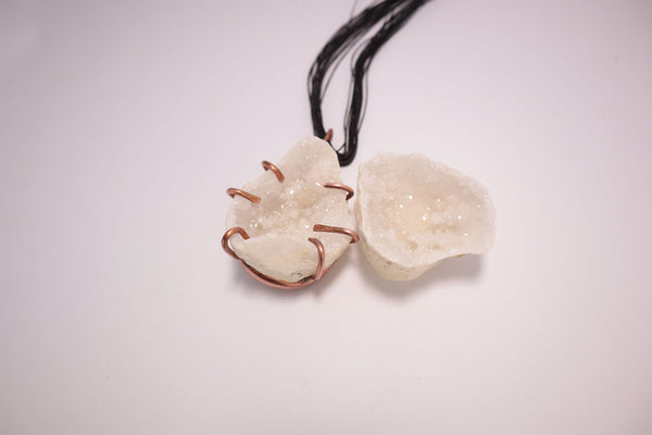 Collana con geode prezioso