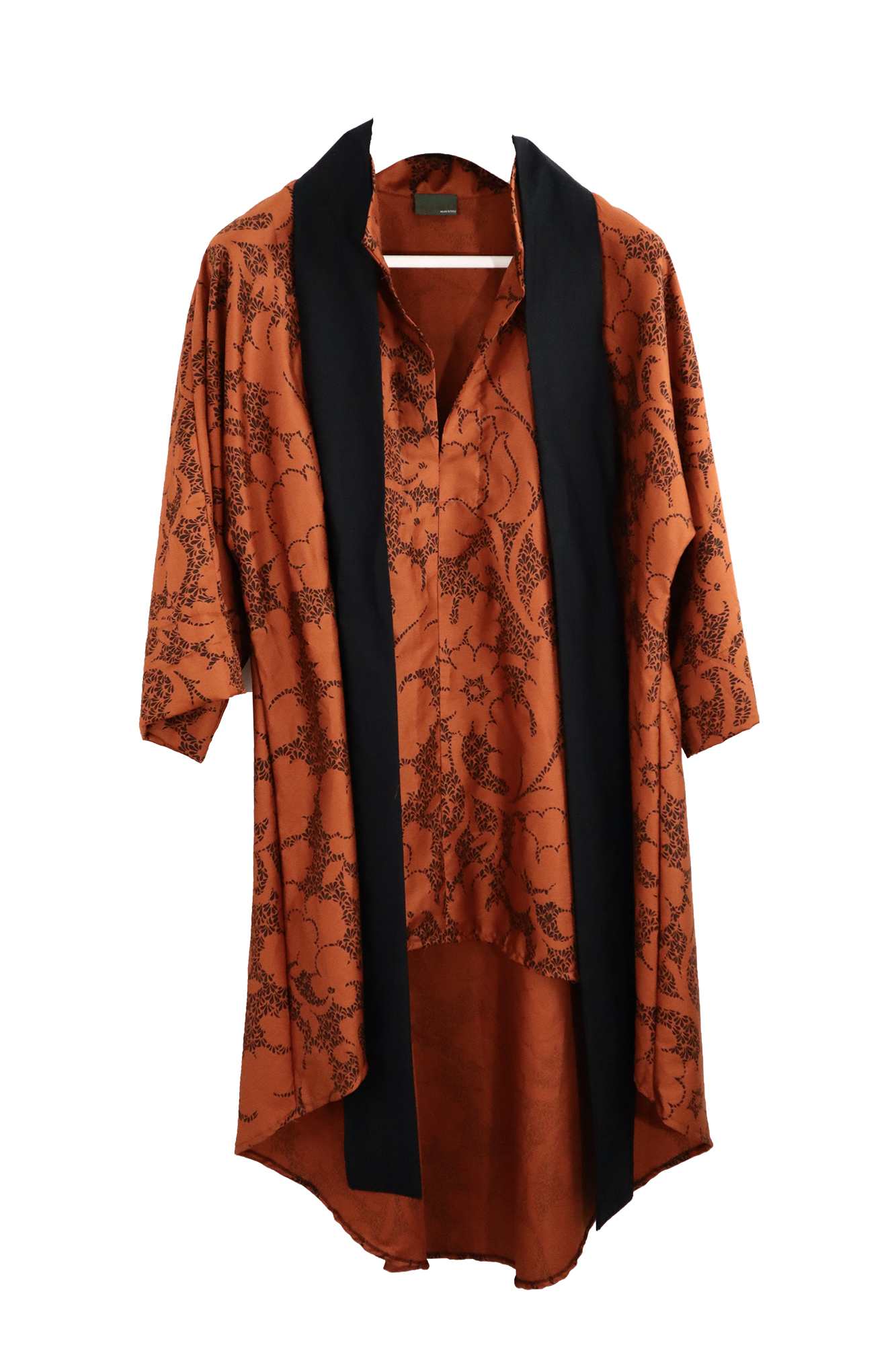 Abito camicione in cotone color ruggine con stampe