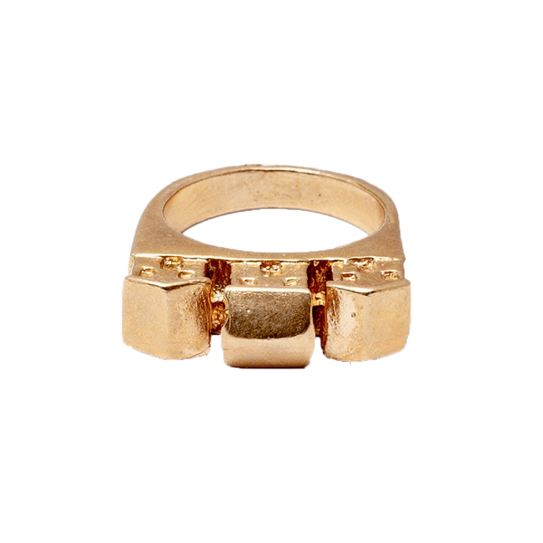 Anello in bronzo rosa realizzato attraverso la tecnica della cera persa