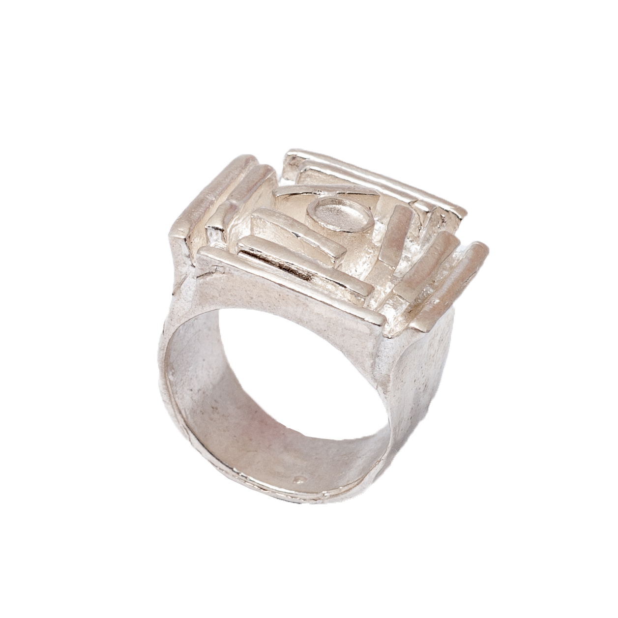 Anello in argento 925 realizzato attraverso la tecnica della cera persa