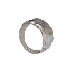 Anello sfaccettato in bronzo e argento